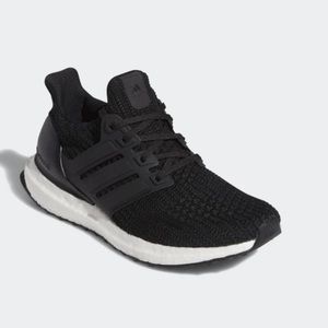 NIB Adidas Ultra Boost 4.0 BB6149